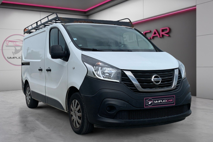 NISSAN NV300 FOURGON