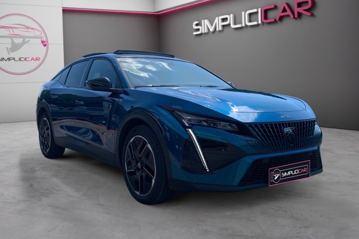 PEUGEOT 408