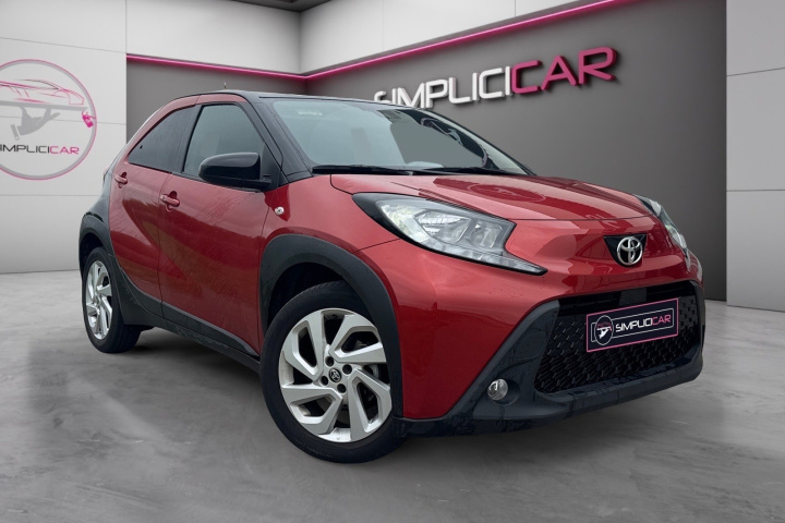 TOYOTA AYGO X