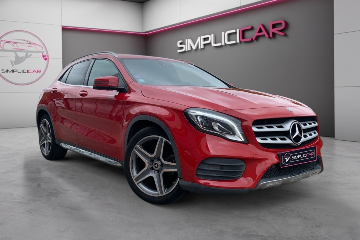 MERCEDES GLA