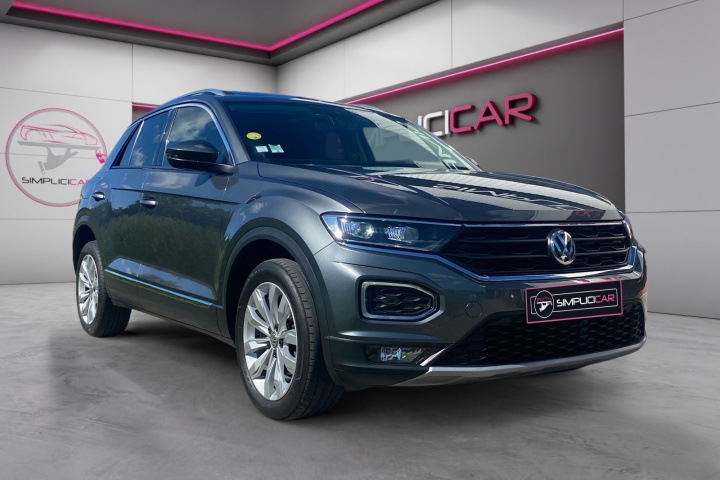VOLKSWAGEN T-ROC