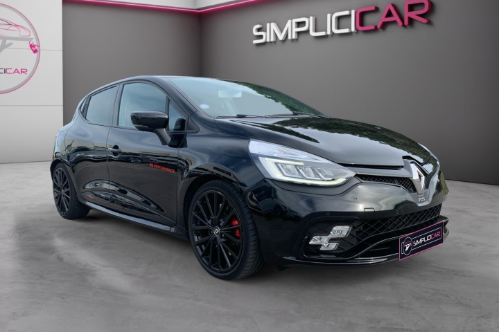 RENAULT CLIO IV