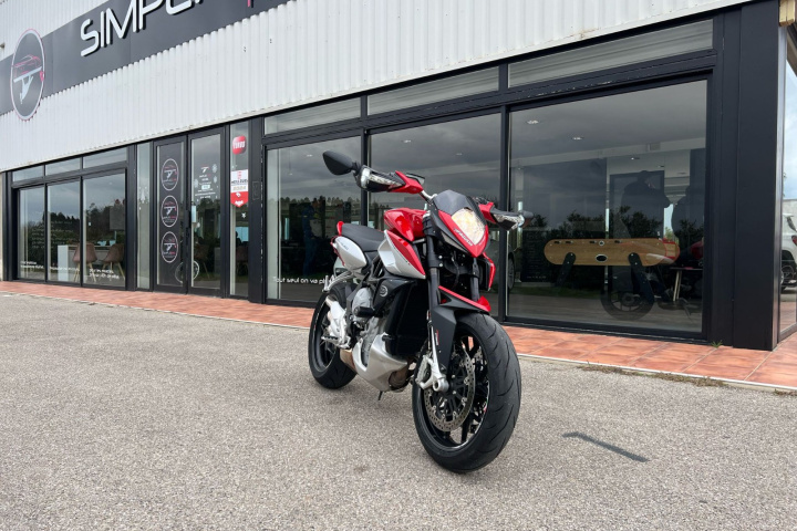 MV AGUSTA RIVALE