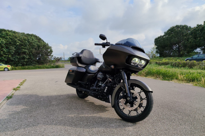 HARLEY DAVIDSON Road Glyde Special